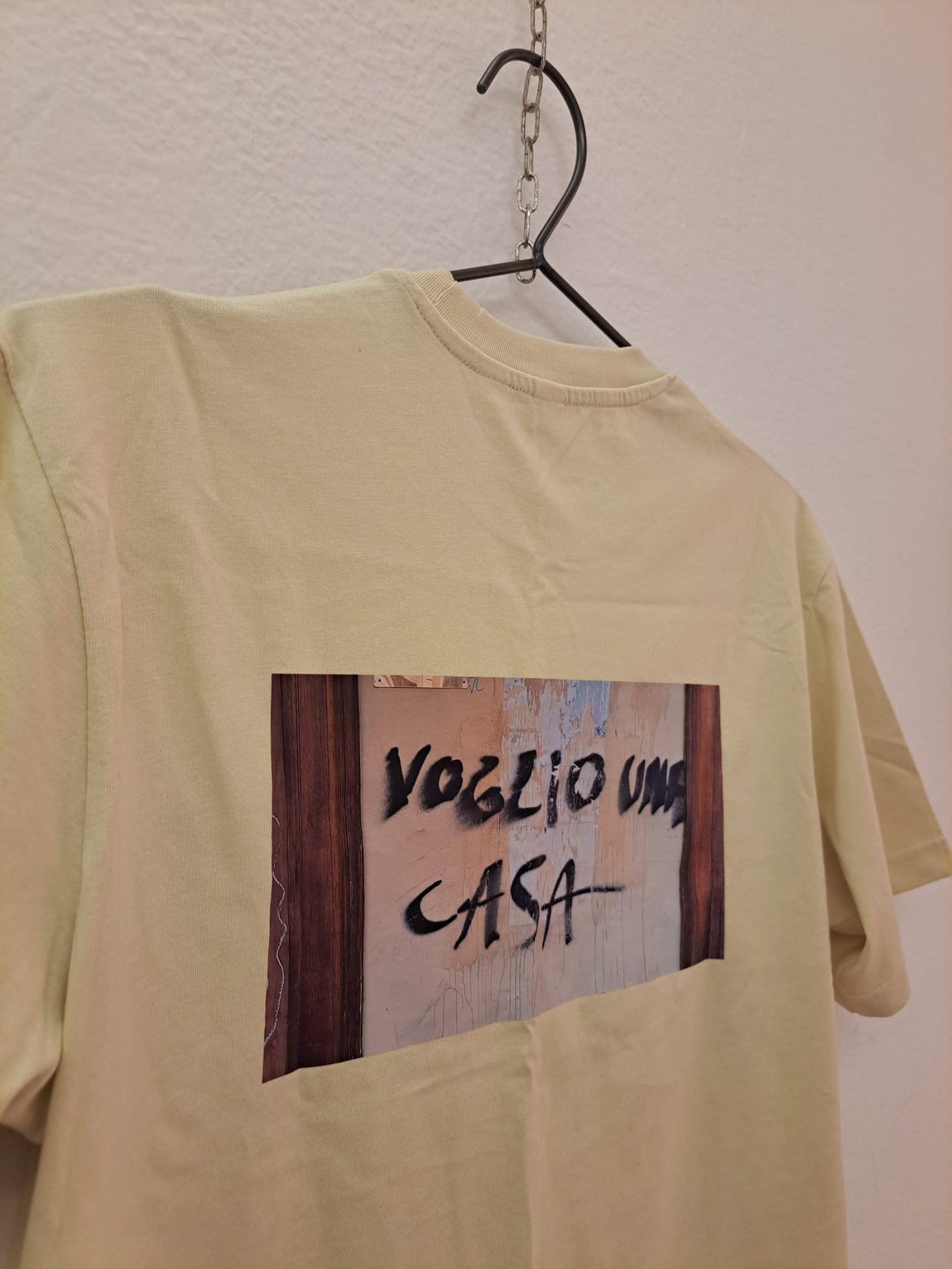 T-Shirt "Voglio una casa"